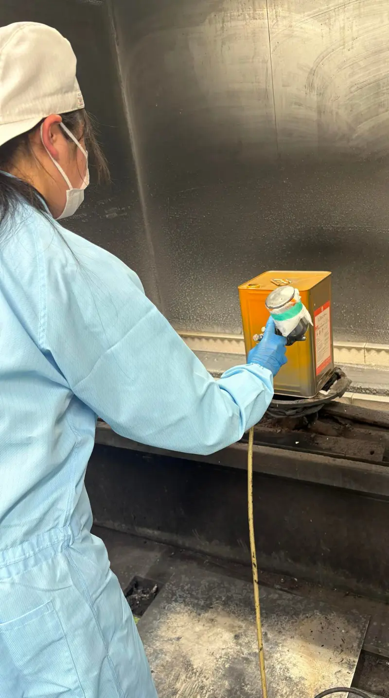 塗装体験の様子