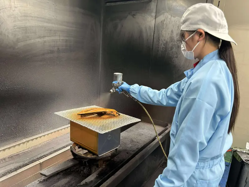 塗装体験の様子